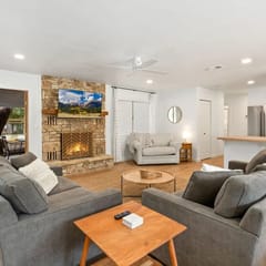 Hill Country Home | Sleeps 10 | Pool + Hot Tub | Guadalupe River Access