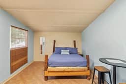 Calling All River Lovers - Riverfront Cabin on River Road - Image 5