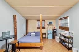 Calling All River Lovers - Riverfront Cabin on River Road - Image 4