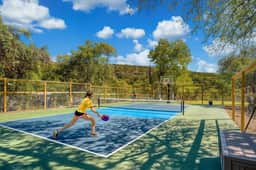 The Grove | 4 Side-by-Side Cottages | Sleeps 12-18 | Pool + Guadalupe River - Image 4