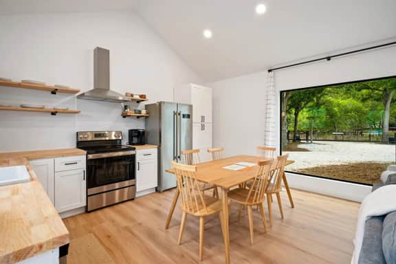 5-Star Hill Country Cottage | 2 Kings | Pool + River | Sleeps 6 - Image 5