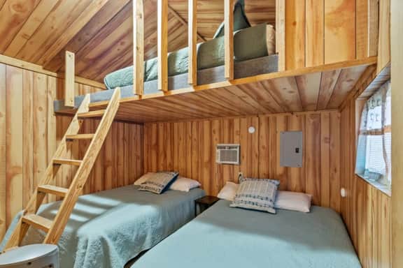 Summer River Cabin-Primitive Style - Image 5
